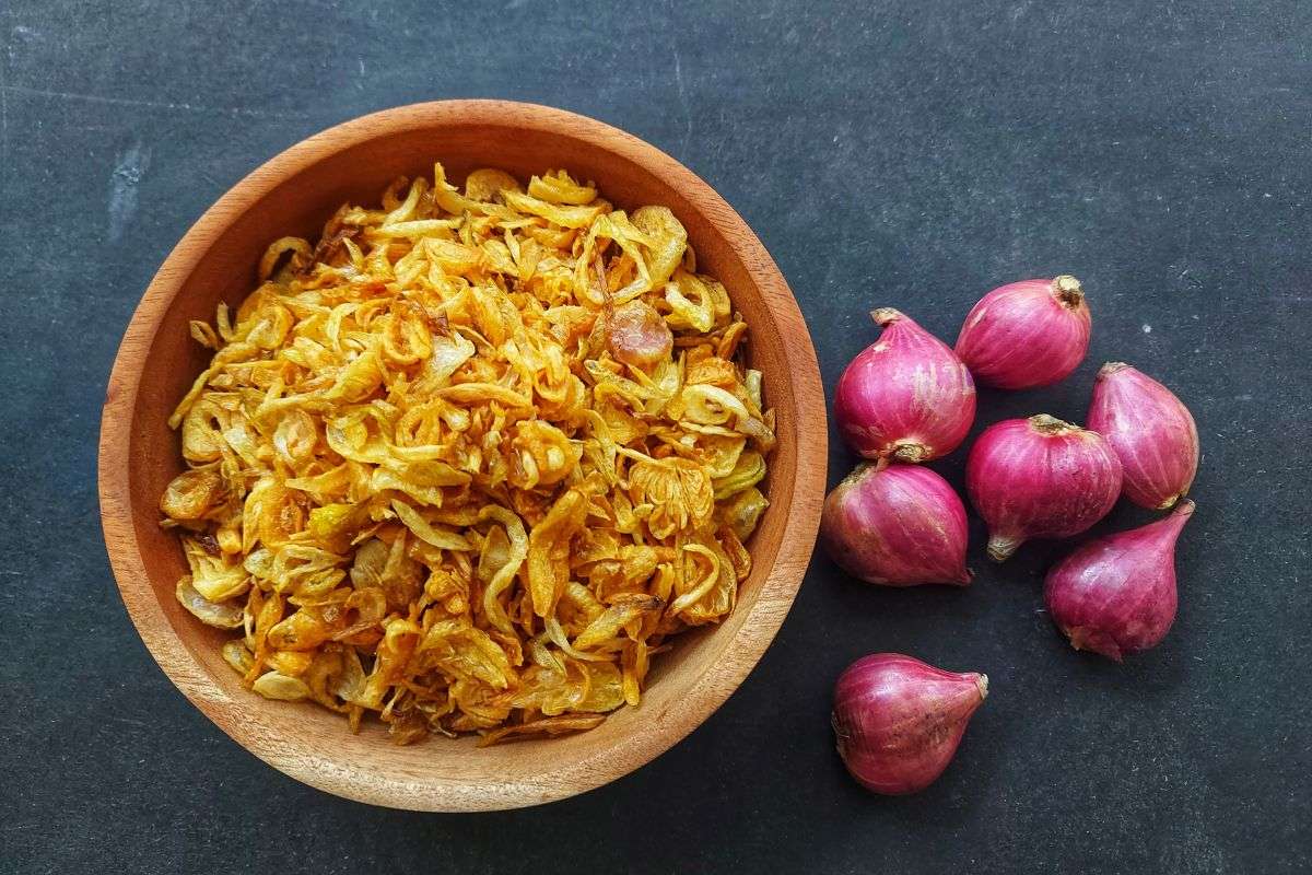 Cách Làm Hành Sấy Khô Từ Hành Củ Tại Nhà – Thơm Giòn, Để Lâu Không Mốc