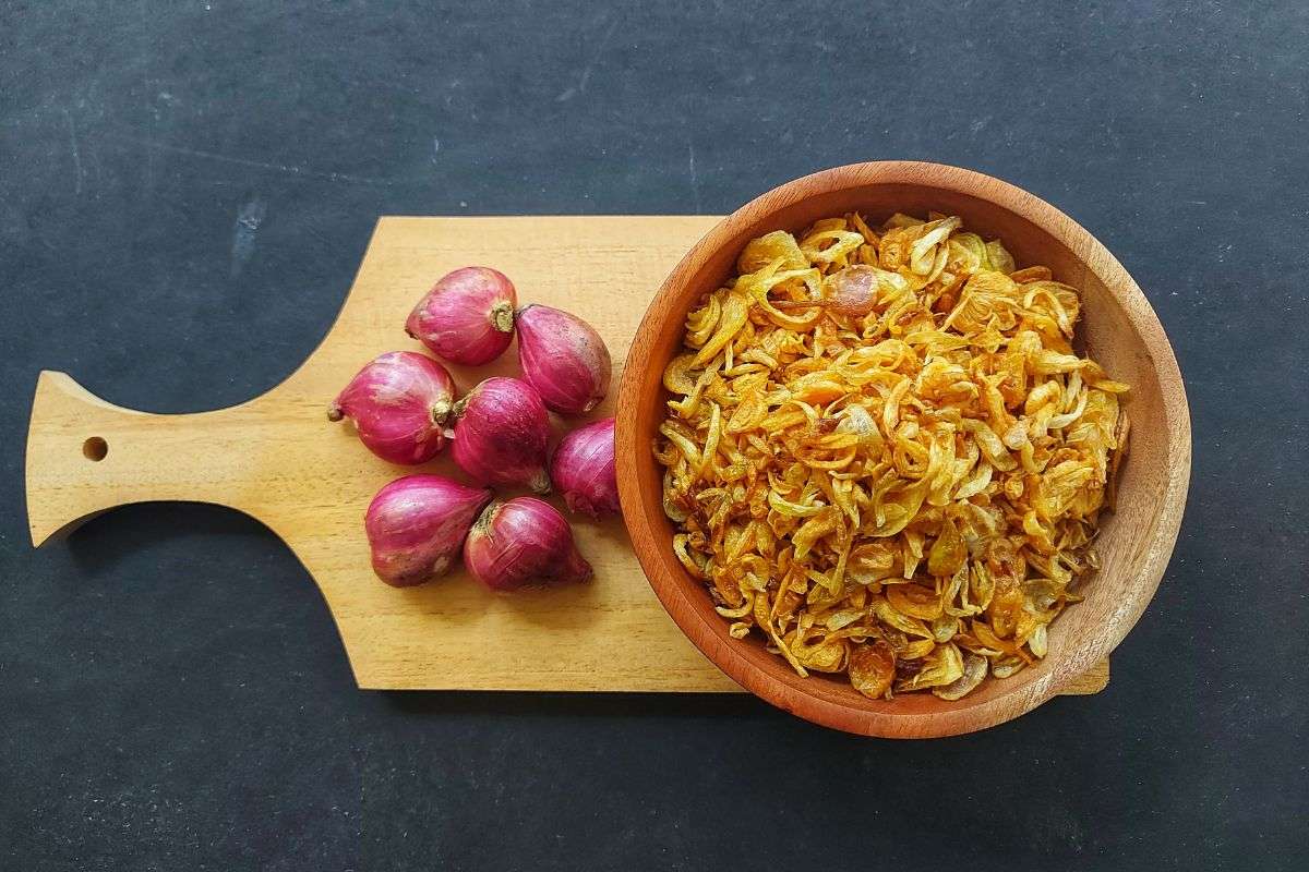 Cách Làm Hành Sấy Khô Từ Hành Củ Tại Nhà – Thơm Giòn, Để Lâu Không Mốc