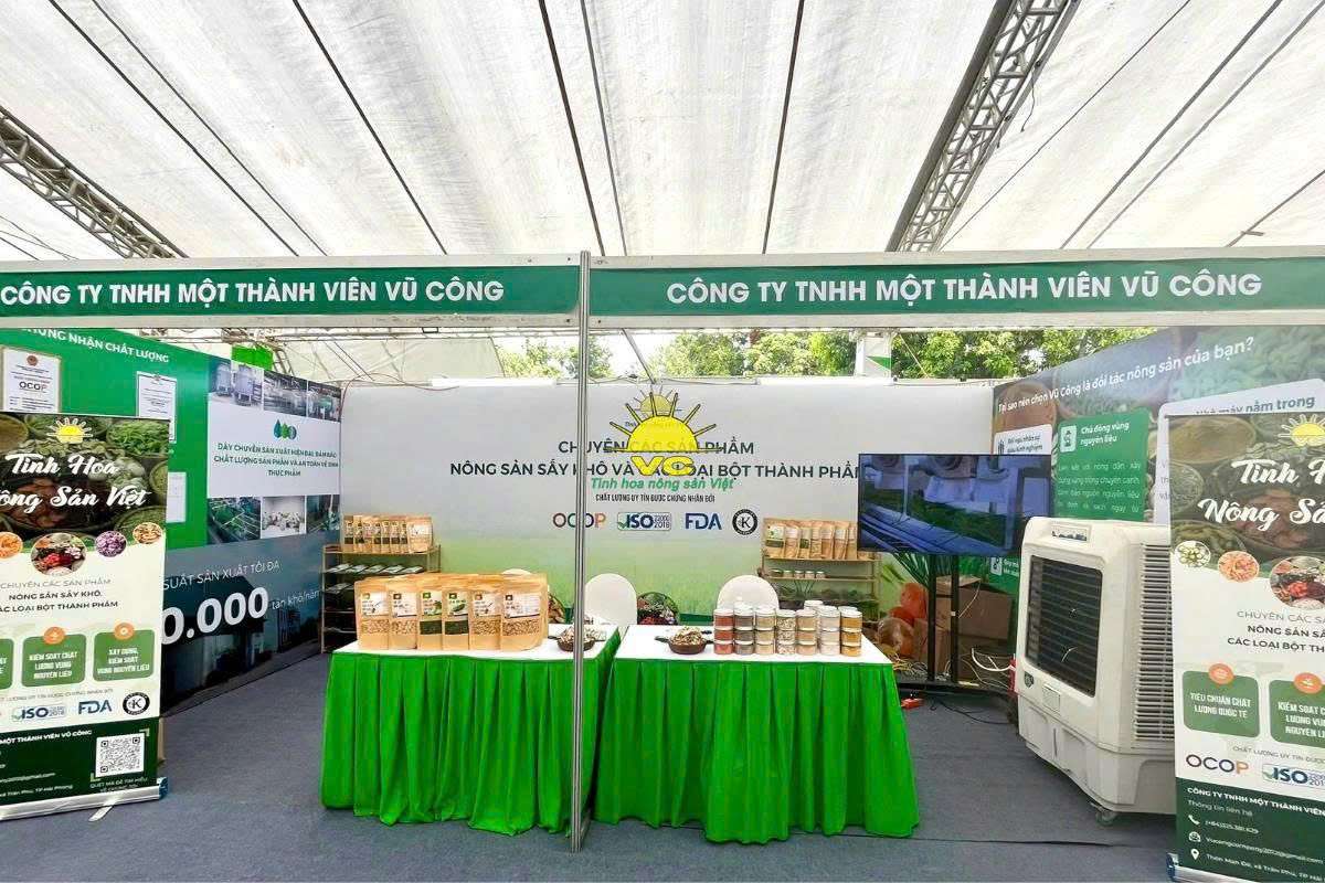 Công ty Vũ Công và dấu ấn nông sản Việt tại VIETNAM OCOPEX 2025