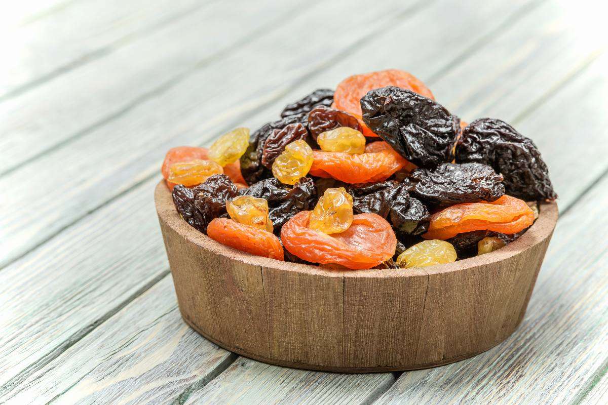 Trái Cây Sấy Khô: Có Tốt Không, Gồm Những Loại Nào Và Ai Nên Ăn?
