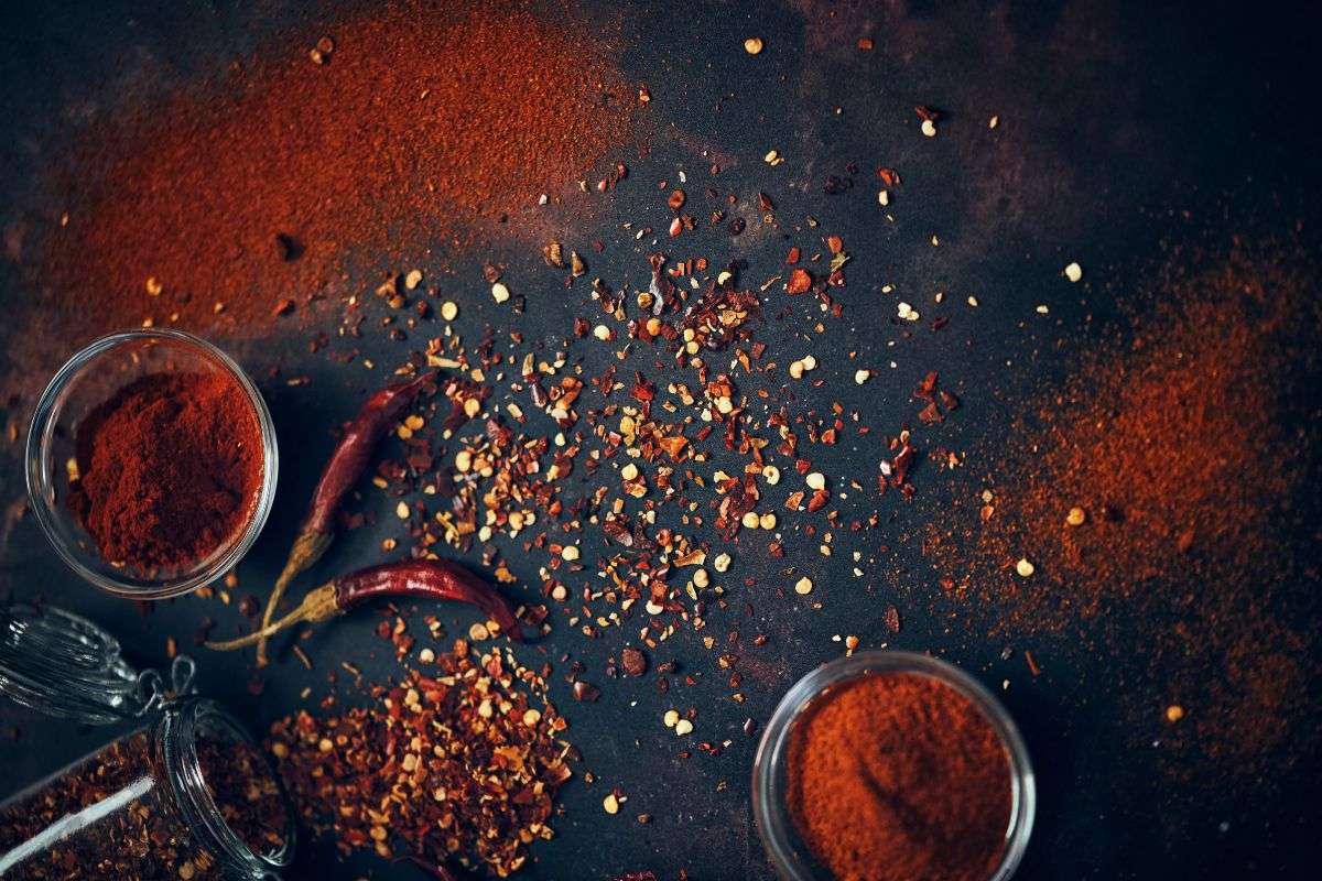 Bột Ớt Không Cay – Khi Nào Nên Dùng, Khi Nào Không?