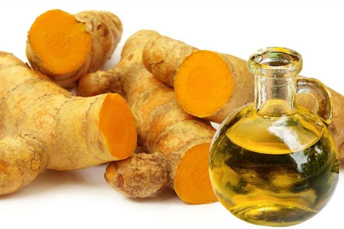 Những Điều Cần Biết Trước Khi Sử Dụng Tinh Dầu Nghệ