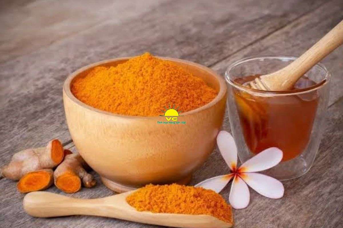 Bột nghệ và tinh bột nghệ cái nào tốt hơn?